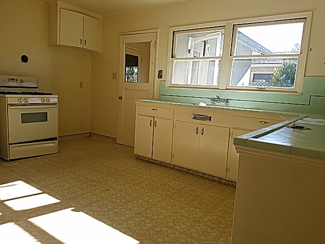 174 Riker TerraceSalinas, CA, 93901Monterey County