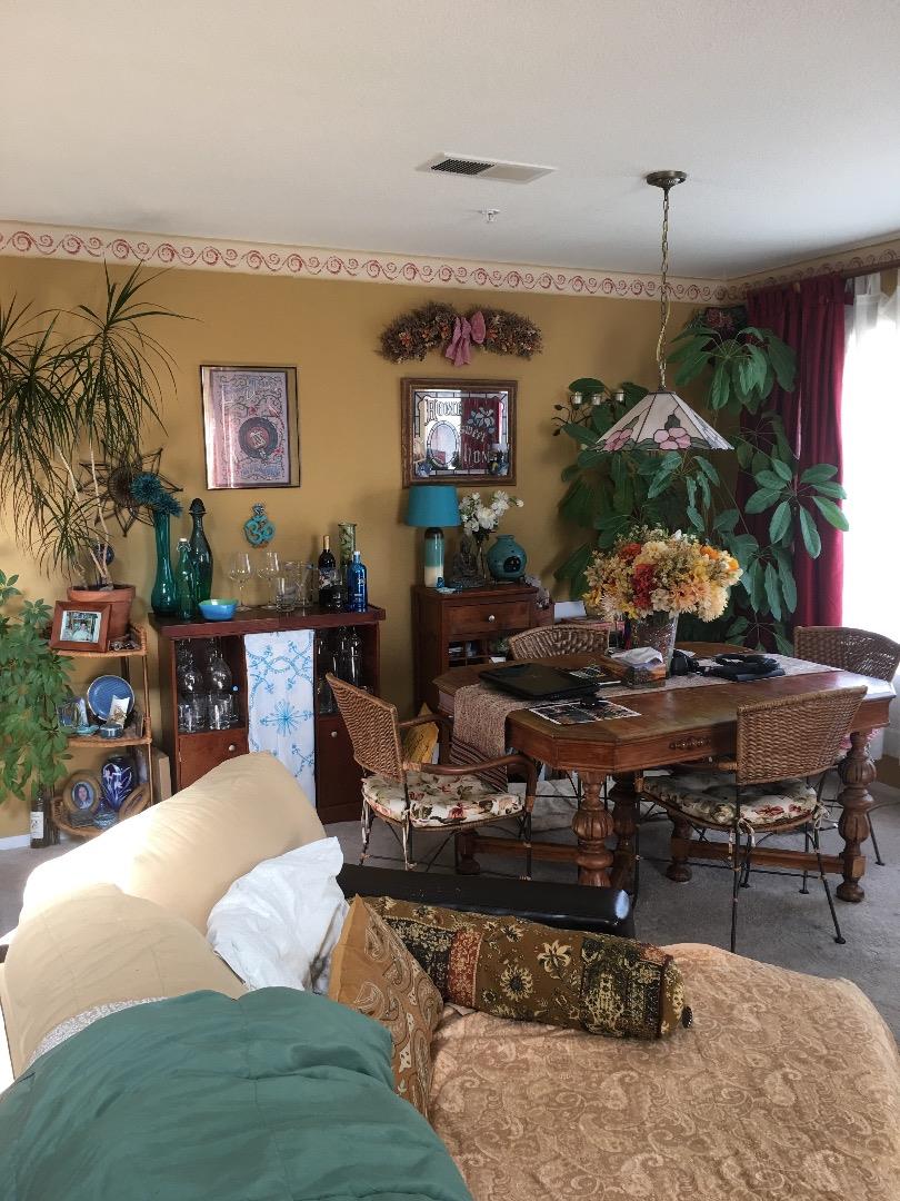 379 Chardonnay DR, Salinas, CA 93906