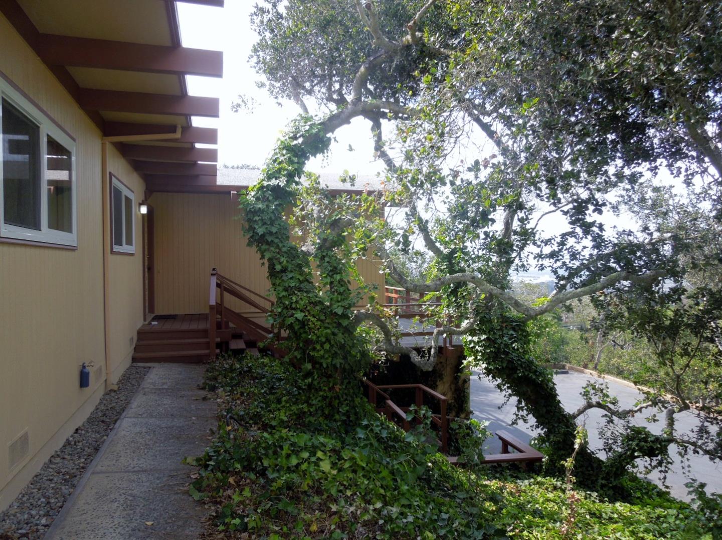 180 Pine Canyon RD, Salinas, CA 93908