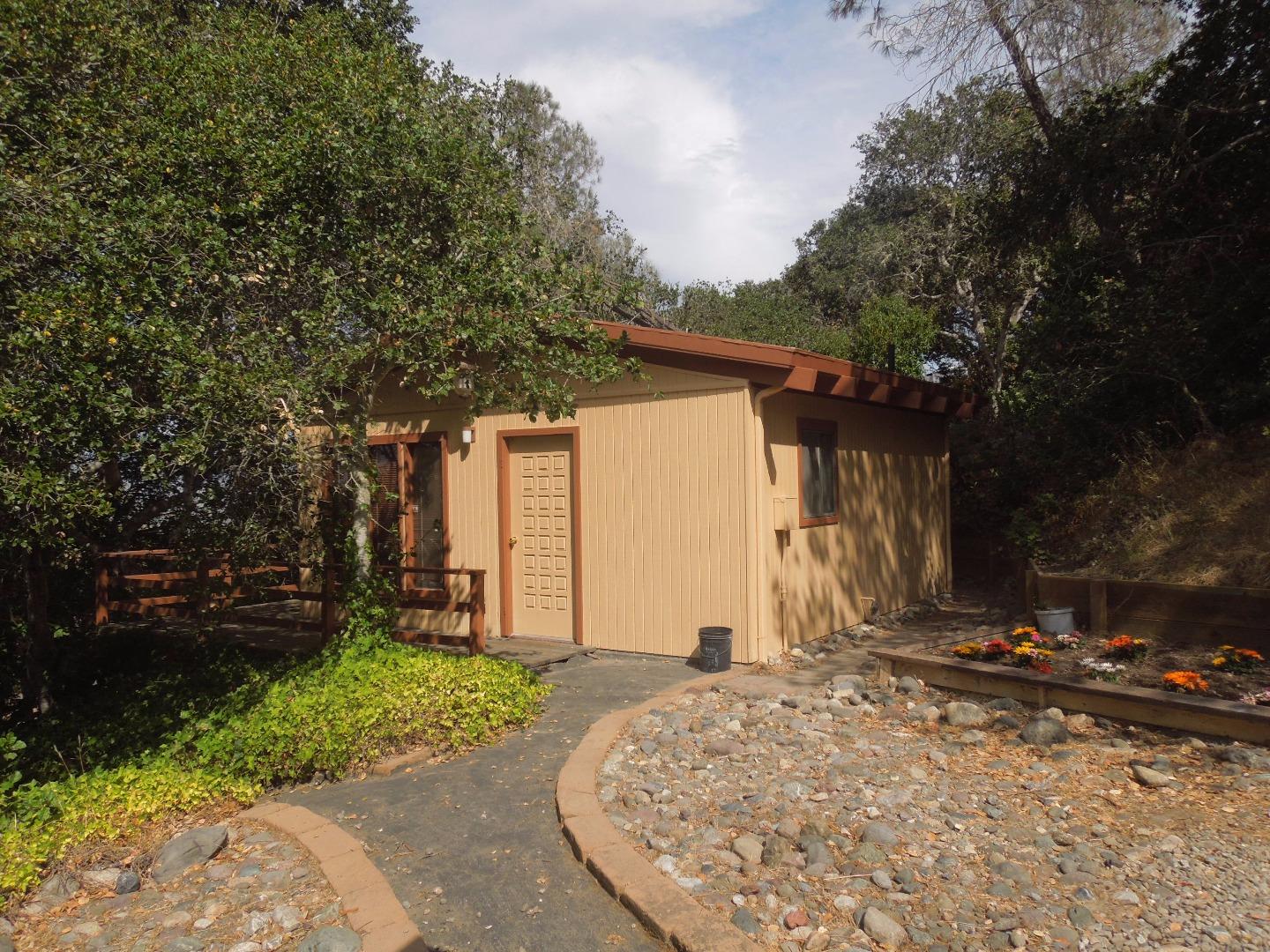 180 Pine Canyon RD, Salinas, CA 93908