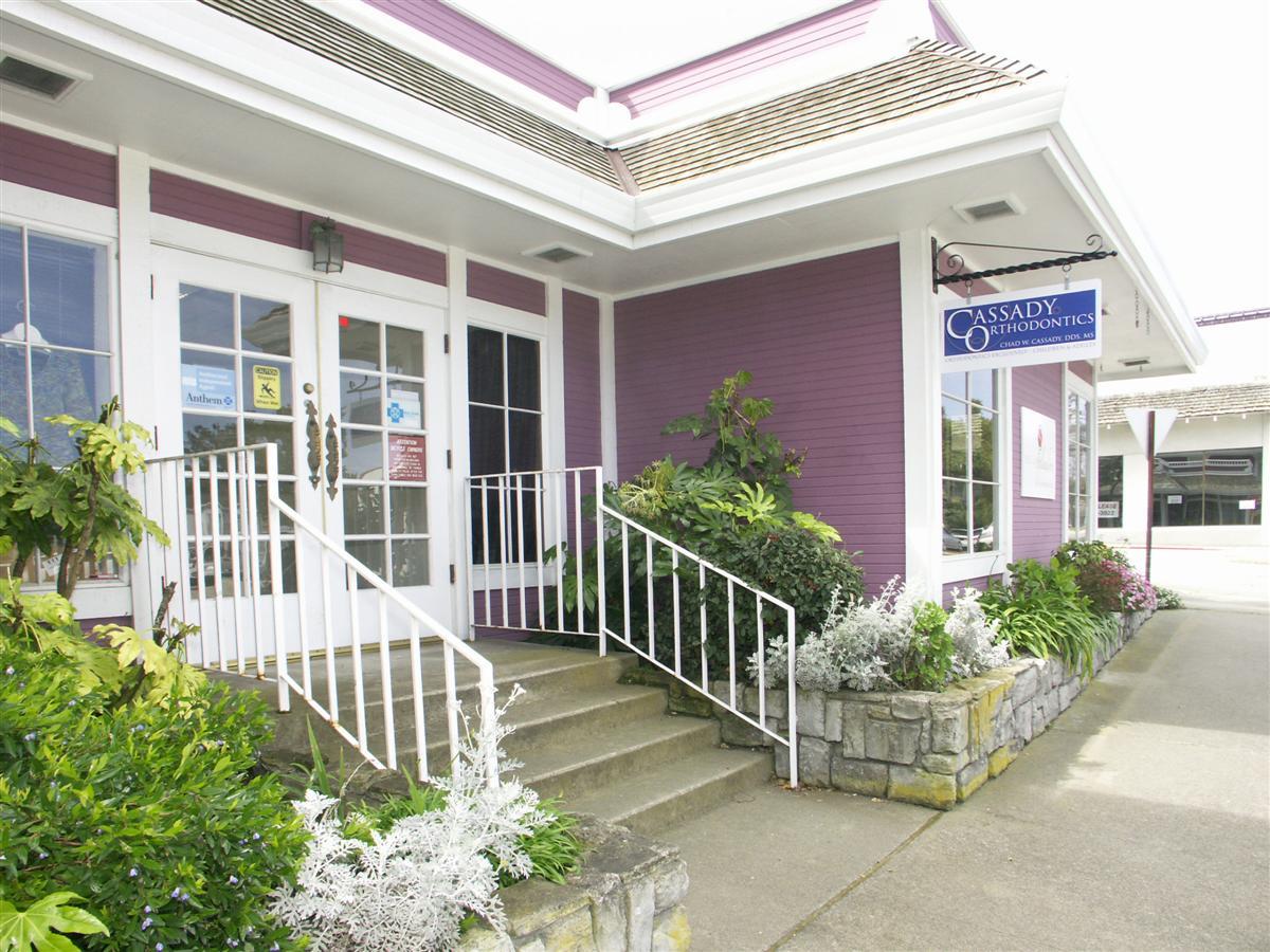 529 Central AVE, Pacific Grove, CA 93950