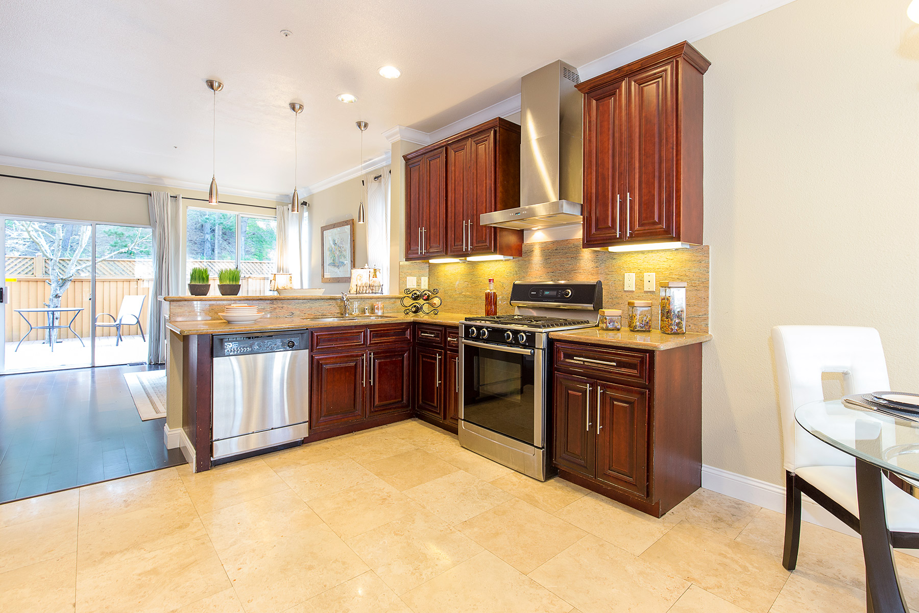 255 Cerro Dr, Daly City, United States 94015