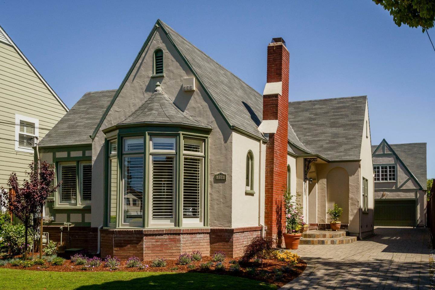 3531 Oak Knoll Dr