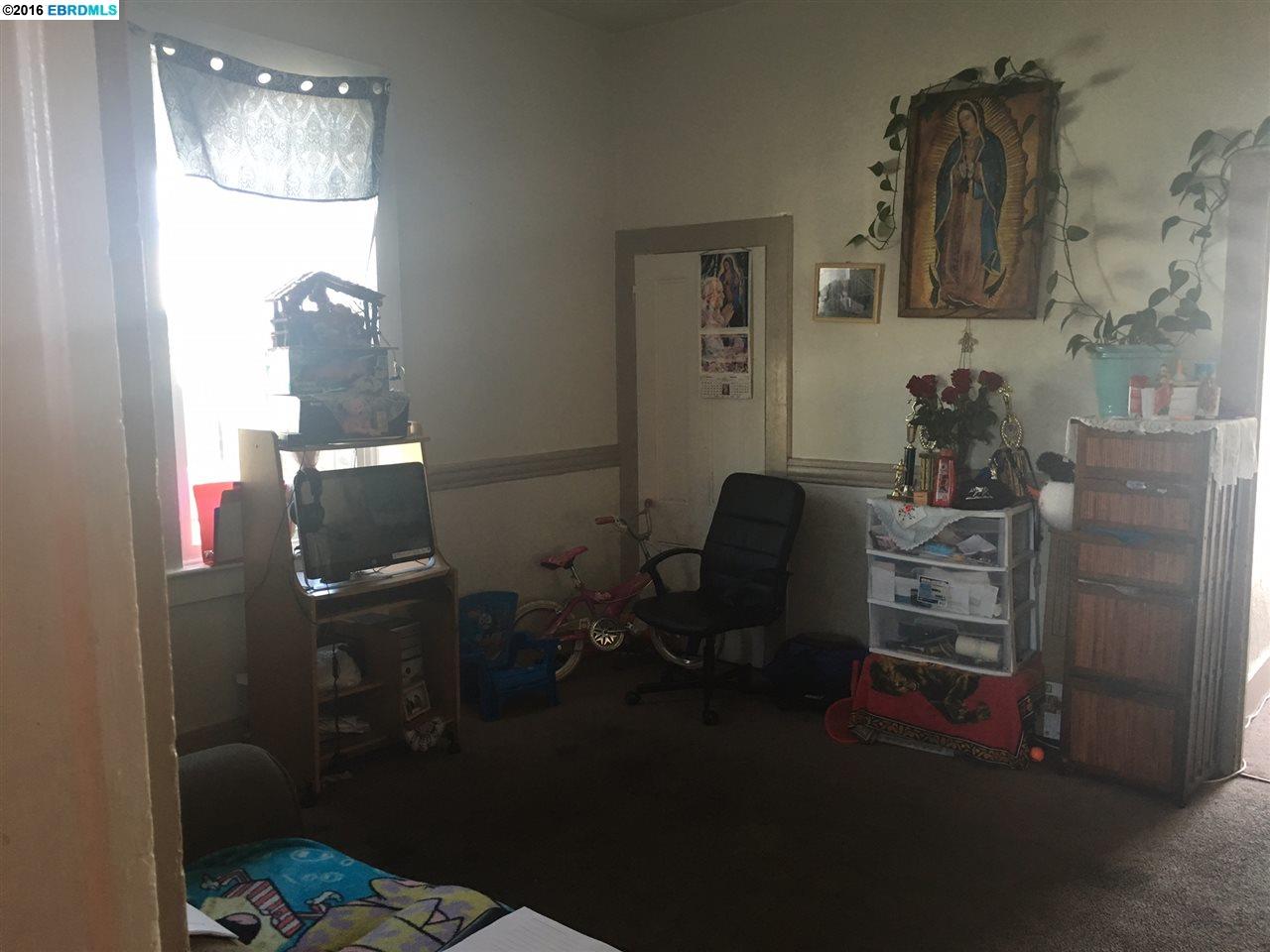 1575 Palou, San Francisco, CA 94124