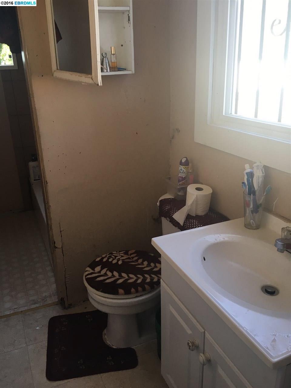 1575 Palou, San Francisco, CA 94124