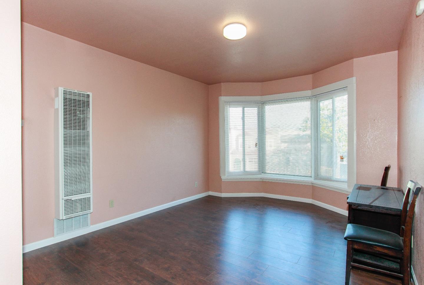 1625 Palou AVE, San Francisco, United States 94124