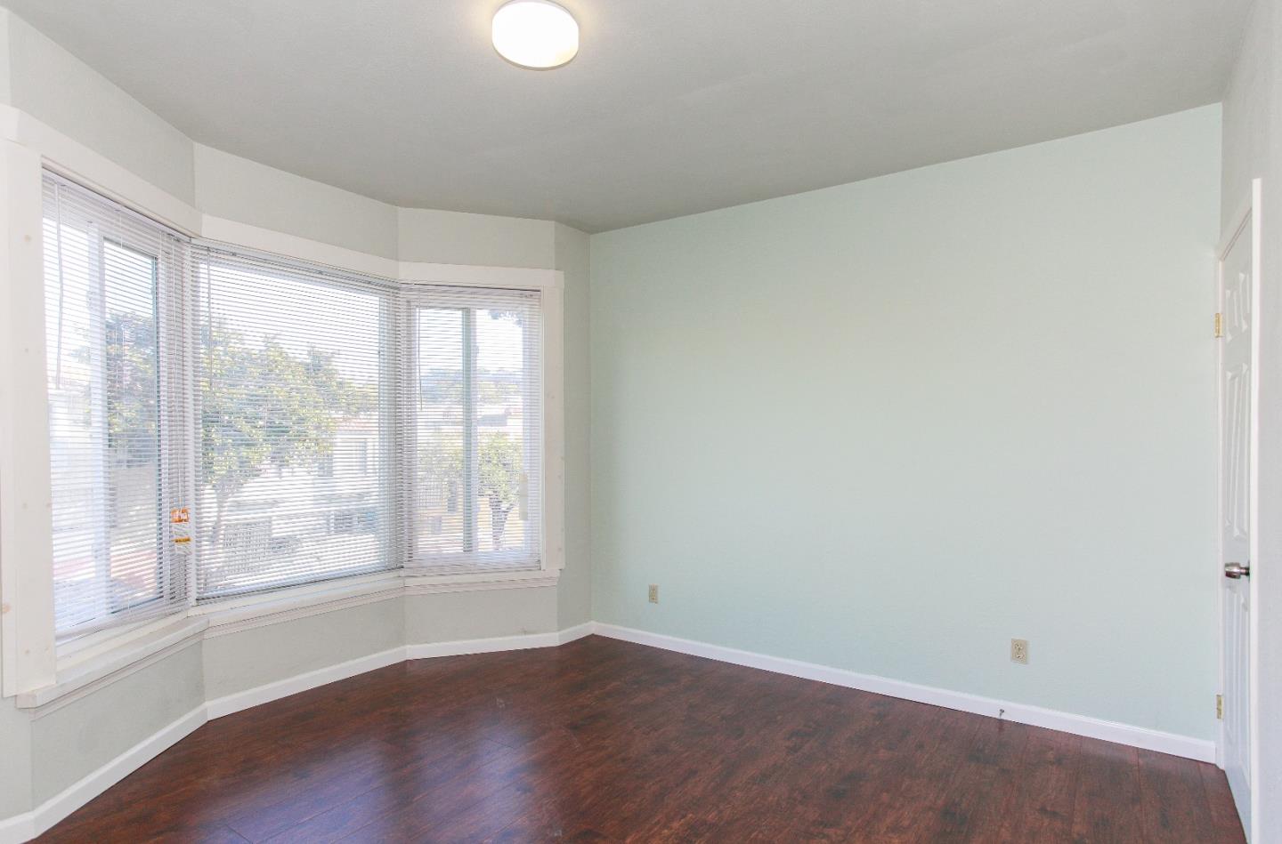 1625 Palou AVE, San Francisco, United States 94124