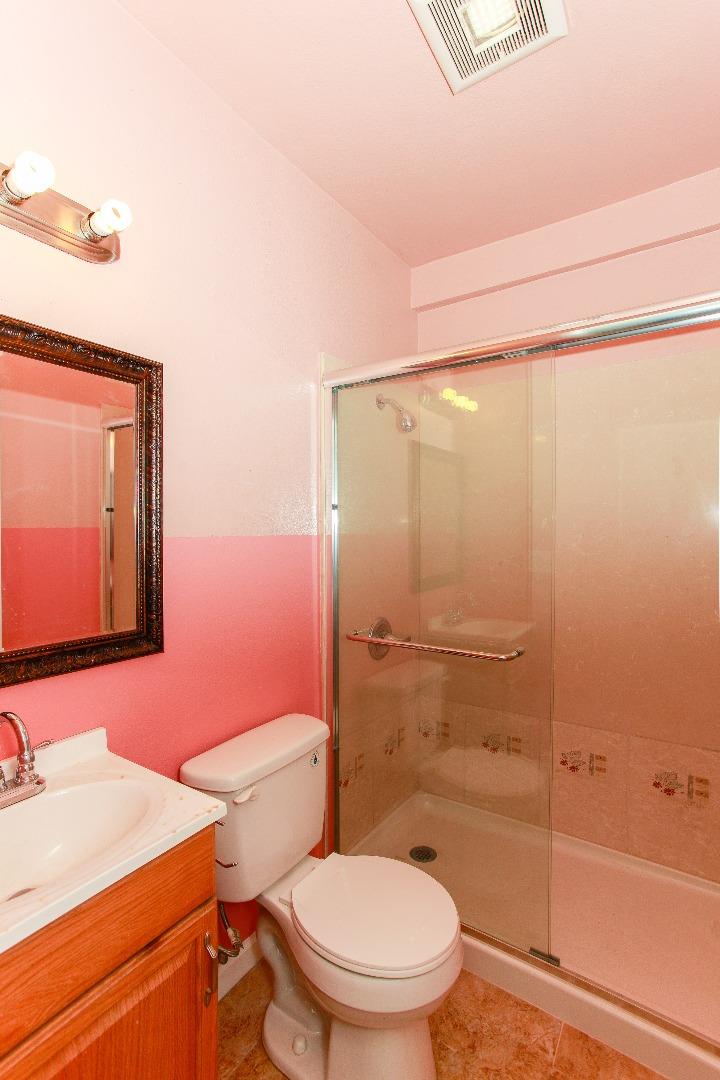 1625 Palou AVE, San Francisco, United States 94124