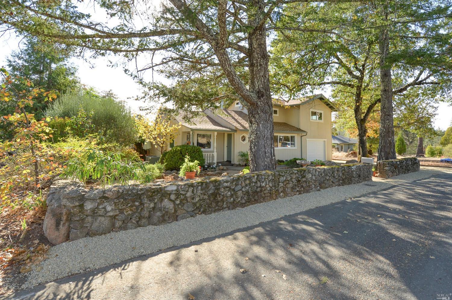 475 Manzanita Dr, Angwin, United States 94508