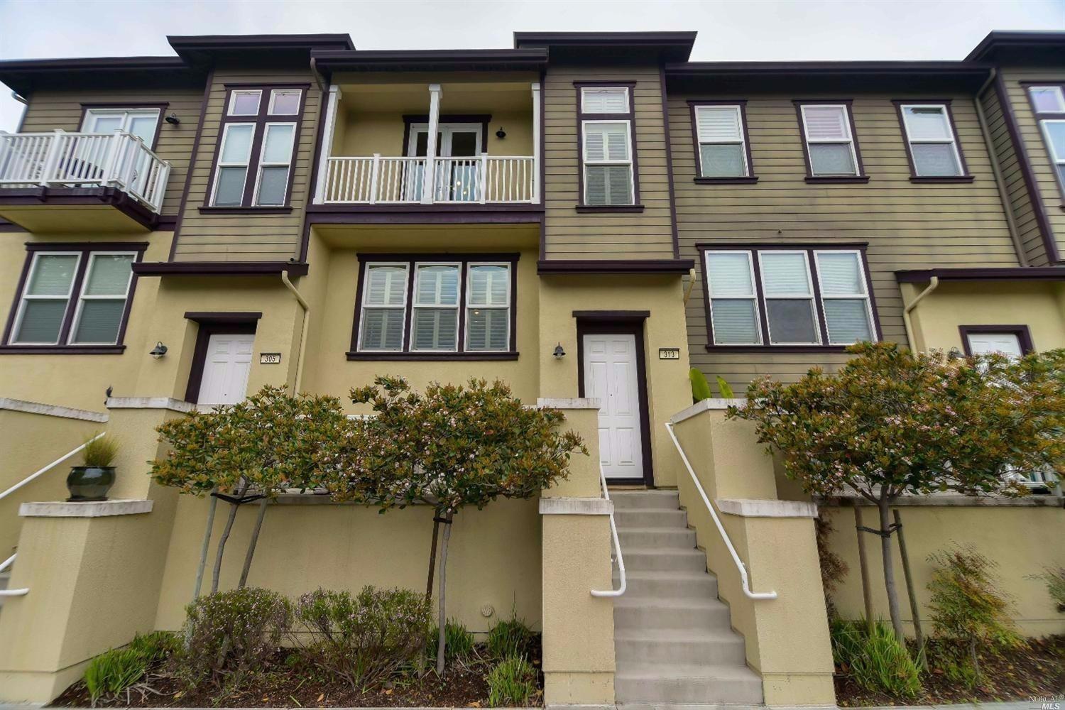 313 Marina Village Road, Benicia, United States 94510