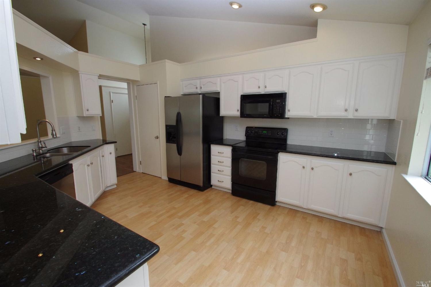 579 Morning Glory Drive, Benicia, United States 94510