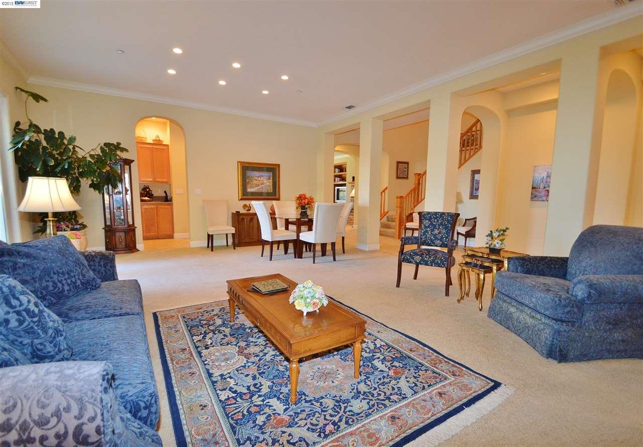 1642 STRATHAVEN PL, Brentwood, CA 94513