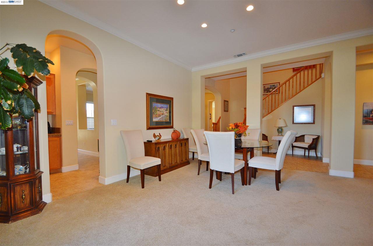 1642 STRATHAVEN PL, Brentwood, CA 94513