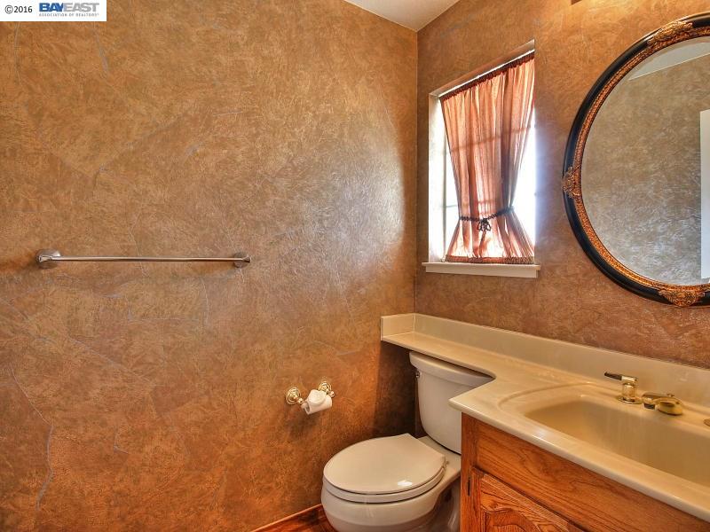 219 ROUND HOUSE PL, Clayton, United States 94517