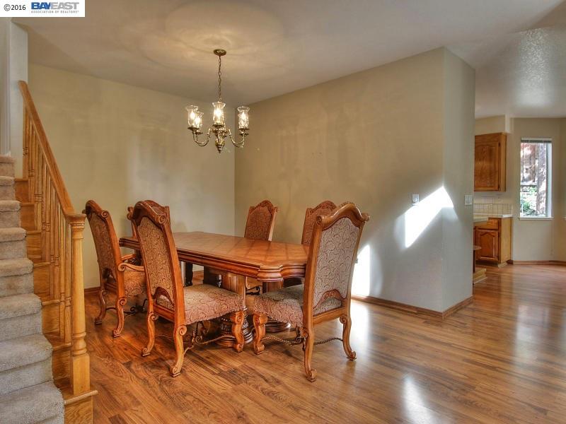 219 ROUND HOUSE PL, Clayton, United States 94517