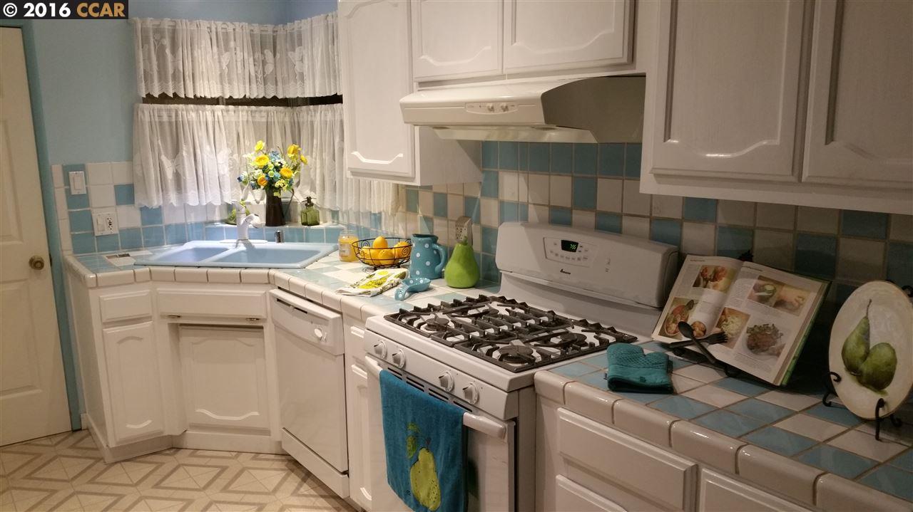 5611Shasta Court, Clayton, United States 94521