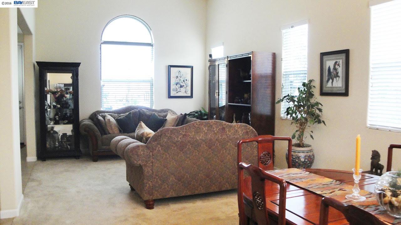 4564 PARK SIDE St, Antioch, United States 94531