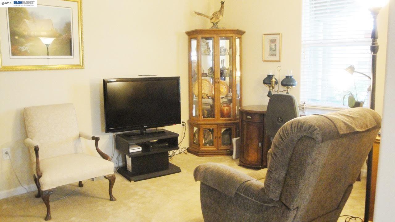 4564 PARK SIDE St, Antioch, United States 94531