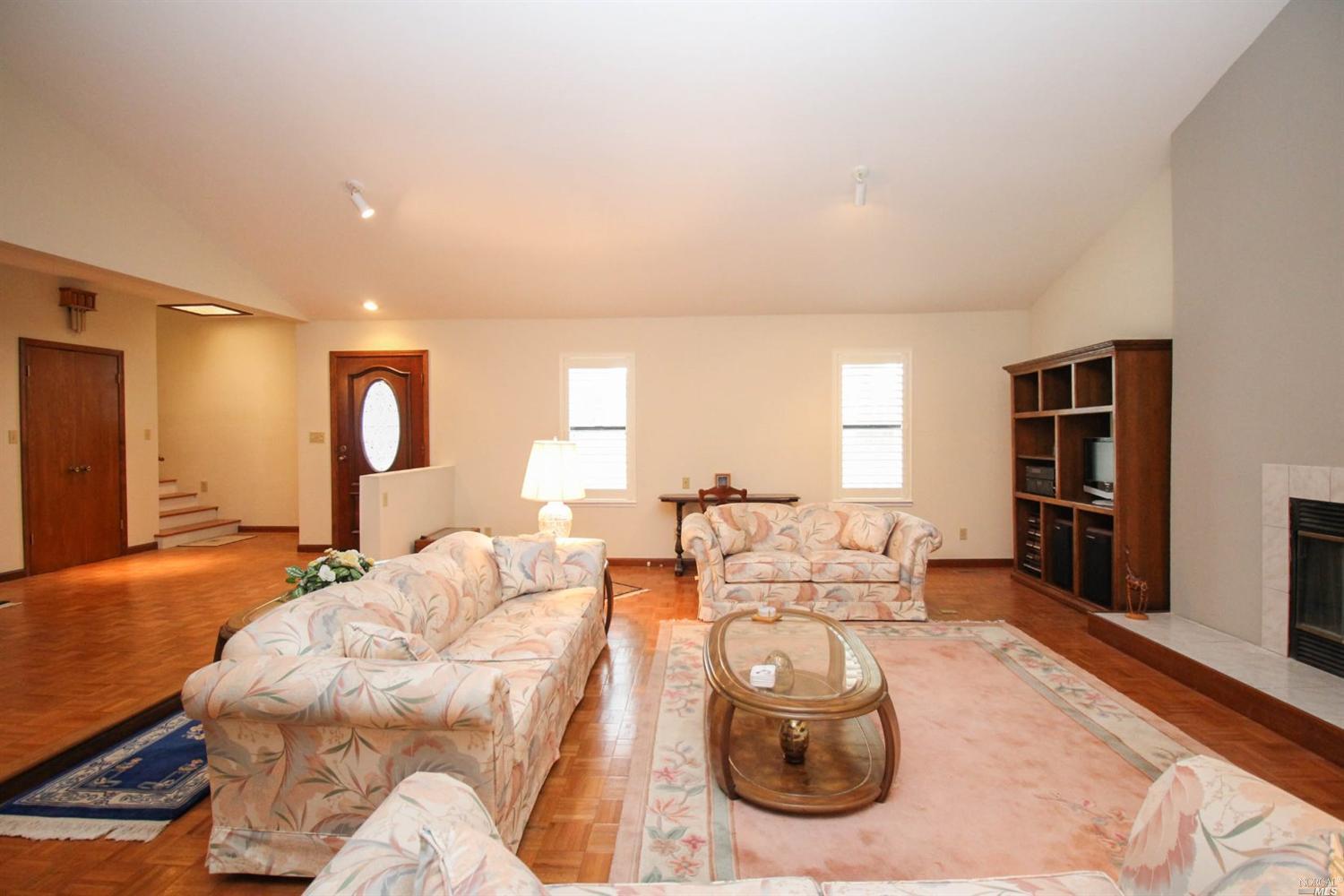 1757 Gillespie Drive, Fairfield, United States 94534