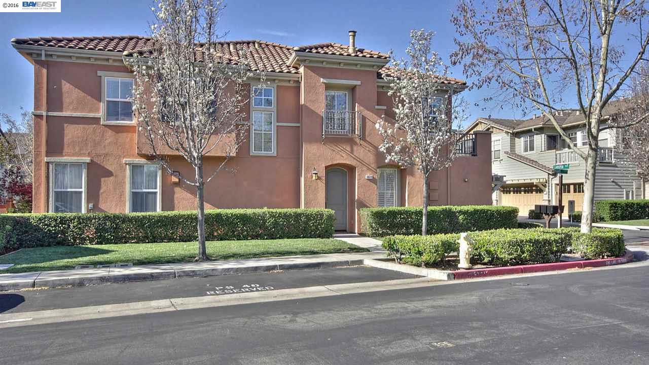 49079 Larkspur Ter, Fremont, United States 94539