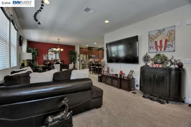 1276 MARTIN LUTHER KING DR, Hayward, CA 94541