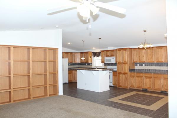 Georgian Manor Mobile Home Community1442 Buckingham WayHayward, CA 94544