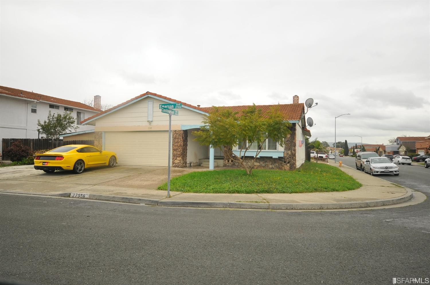 27956 Emerson, Hayward, United States 94545