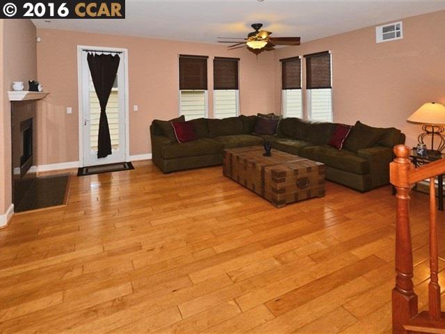 3192 S FRONT ST, Hercules, CA 94547