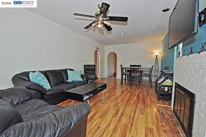 1477 COLLEGE AVE, Livermore, CA 94550