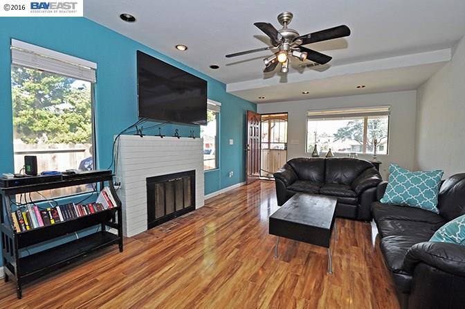 1477 COLLEGE AVE, Livermore, CA 94550