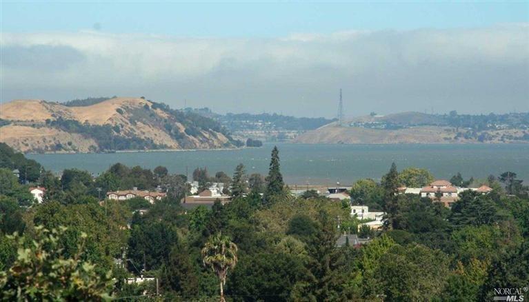 915 Harbor View Drive, Martinez, United States 94553