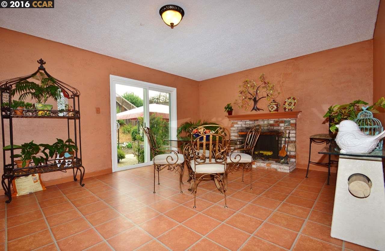 1140 ROLLING HILL WAY, Martinez, United States 94553