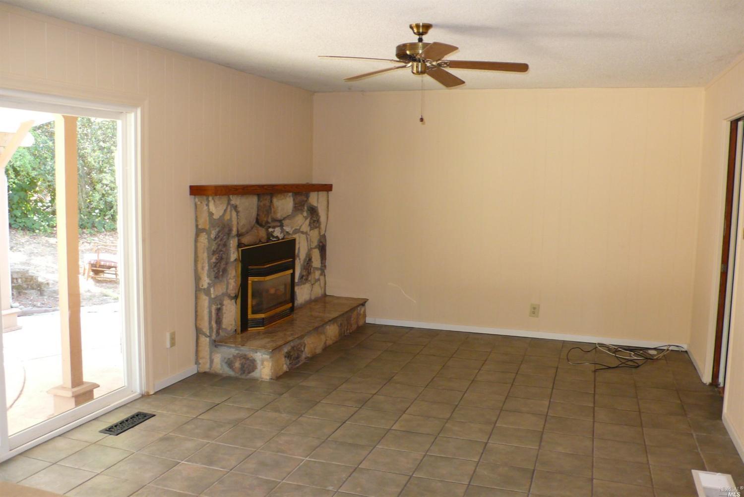 1015Hagen Road, Napa, CA 94558
