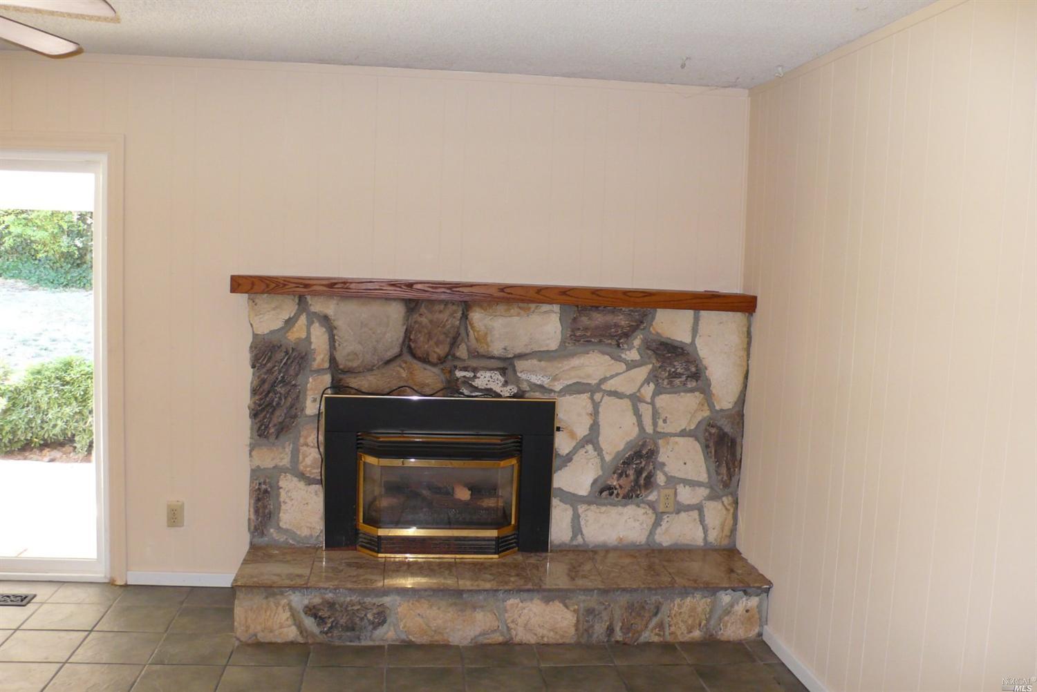 1015Hagen Road, Napa, CA 94558
