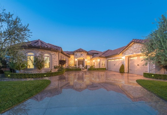 5266 Dry Creek Rd