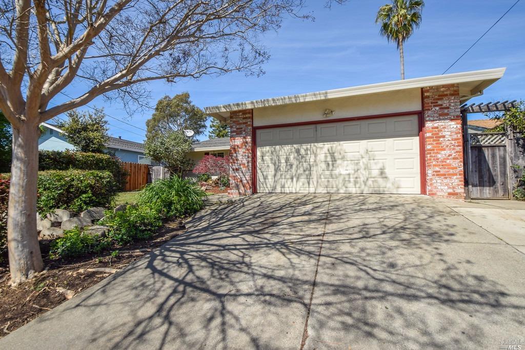 854Lathrop Street, Napa, CA 94558