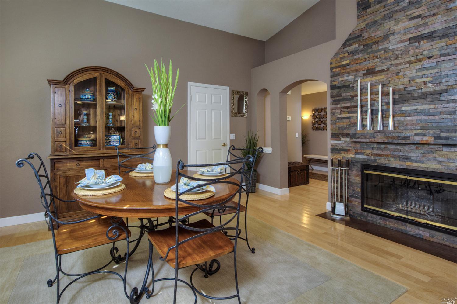 2463 Wine Country Ave, Napa, United States 94558