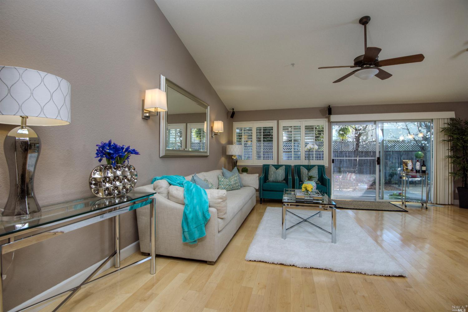 2463 Wine Country Ave, Napa, United States 94558