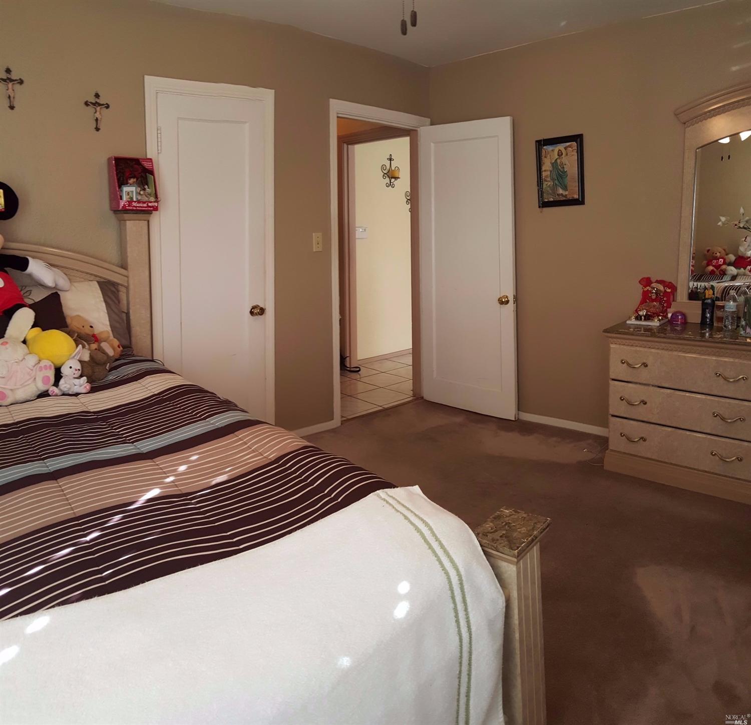131 Davis Ave, Napa, United States 94559