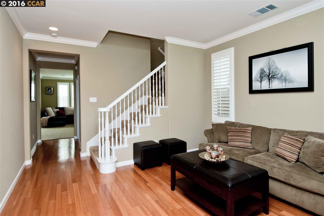 2192 ARLINGTON WAY, San Ramon, United States 94582