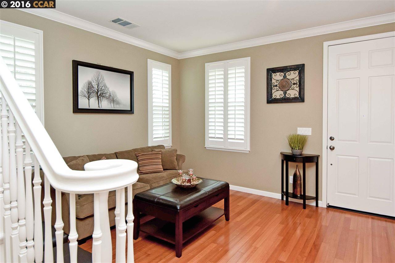 2192 ARLINGTON WAY, San Ramon, United States 94582