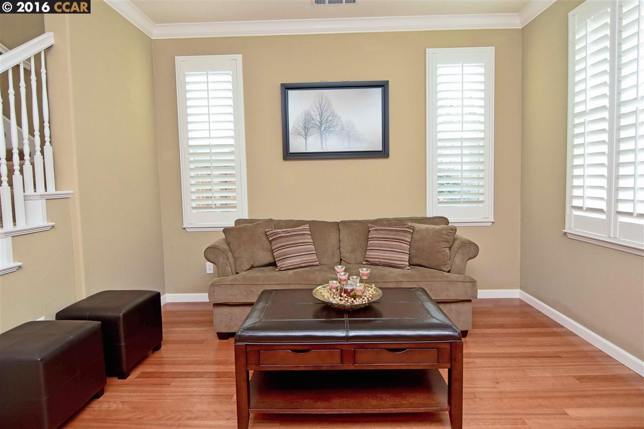 2192 ARLINGTON WAY, San Ramon, United States 94582