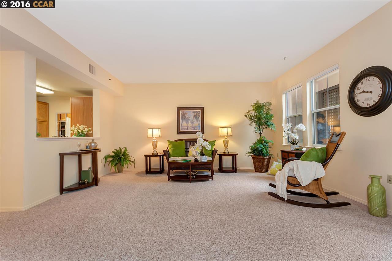 1840 Tice Creek Drive, Walnut Creek, United States 94595