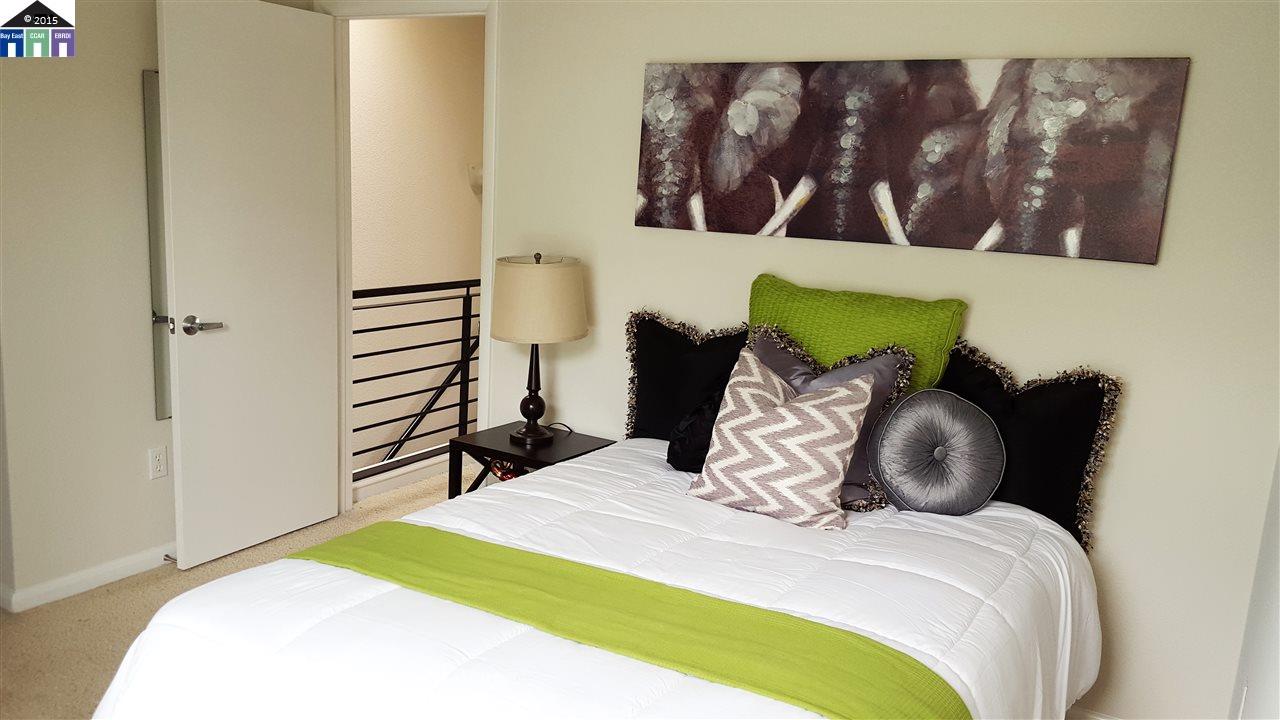 85 GLASHAUS LOOP, Emeryville, United States 94608