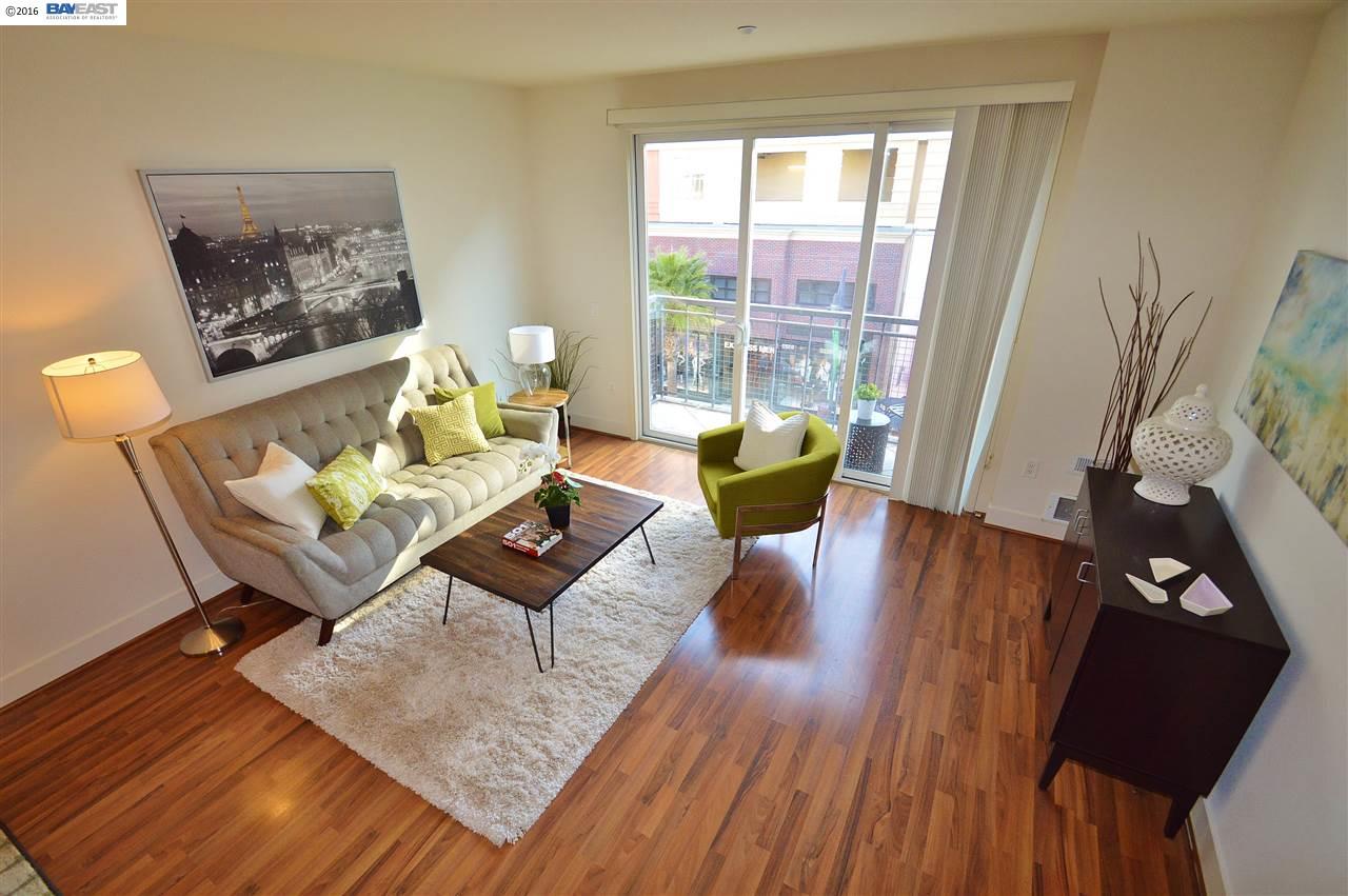 1502 BRUNSWIG LN, Emeryville, CA 94608