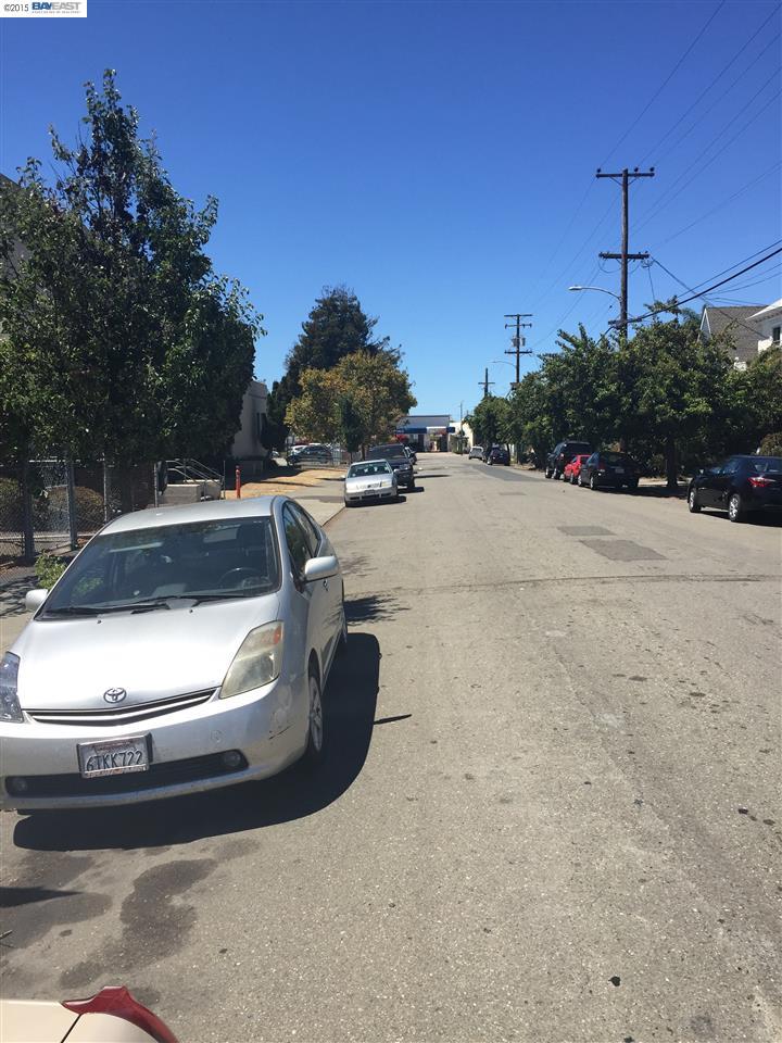 6301Herzog St St, Oakland, United States 94608