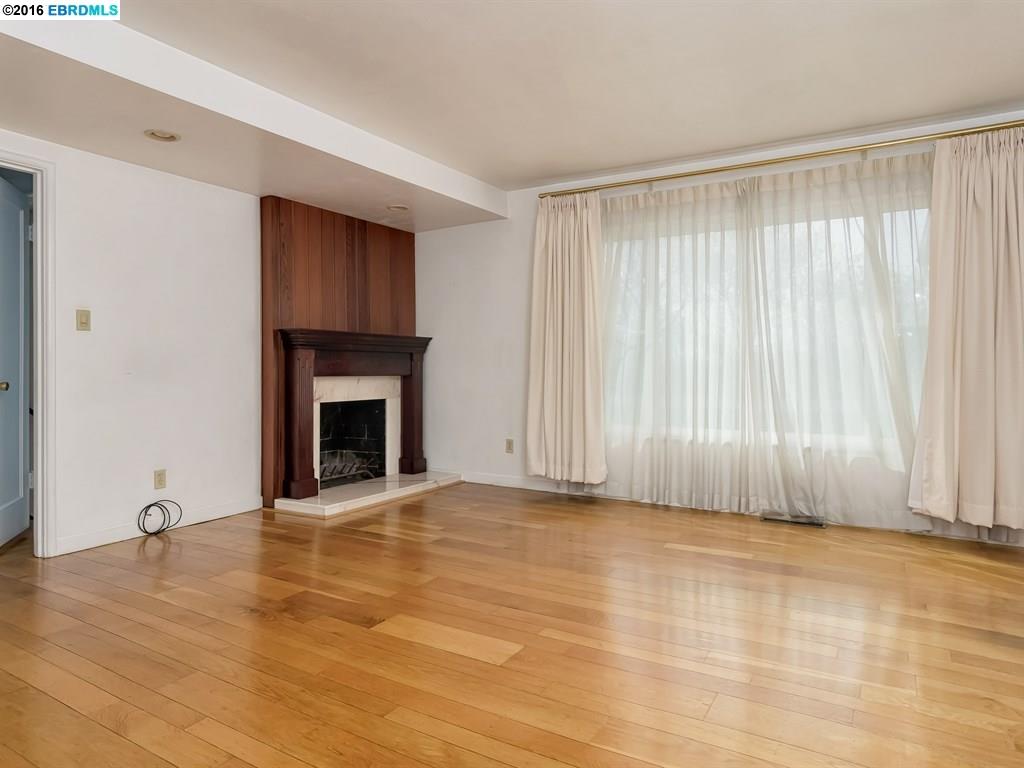 3227 STORER AVE, Oakland, United States 94619