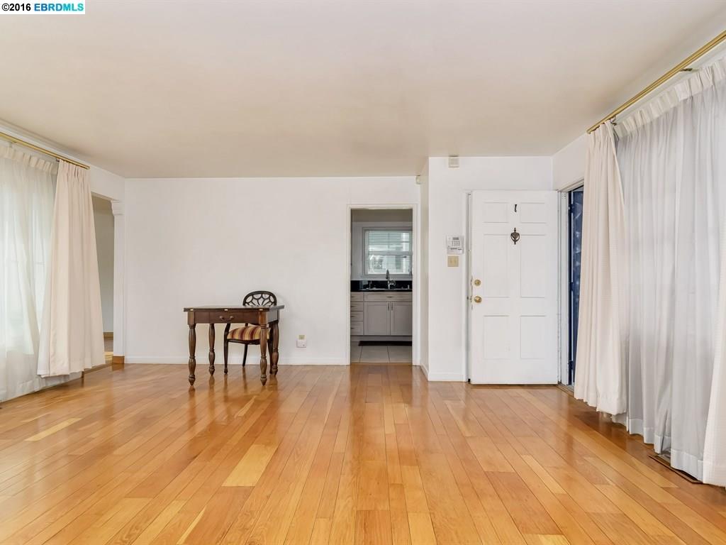 3227 STORER AVE, Oakland, United States 94619