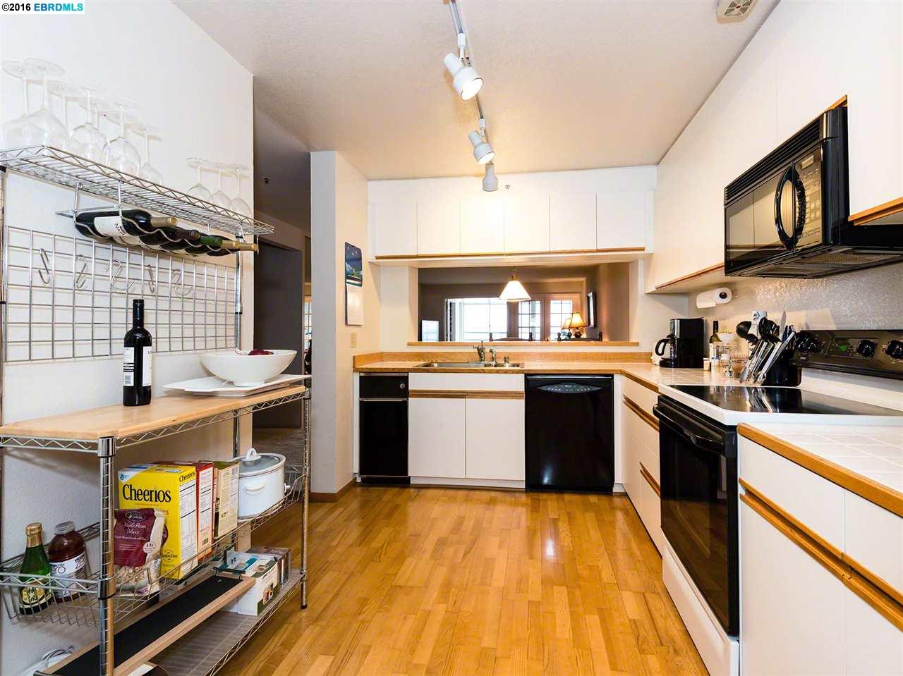 1201 BRICKYARD WAY, Richmond, CA 94801