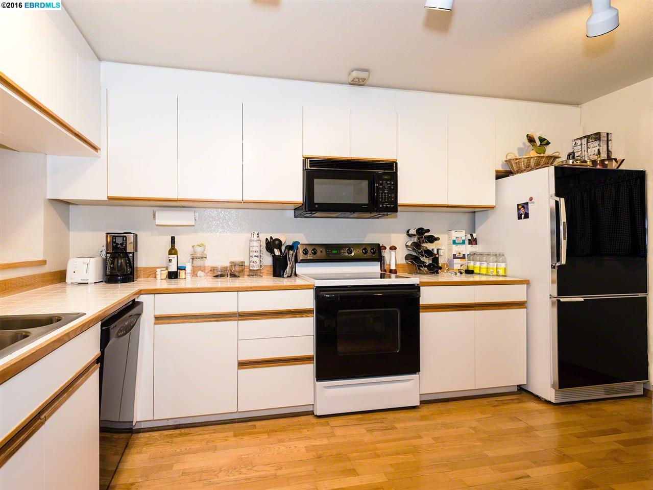 1201 BRICKYARD WAY, Richmond, CA 94801